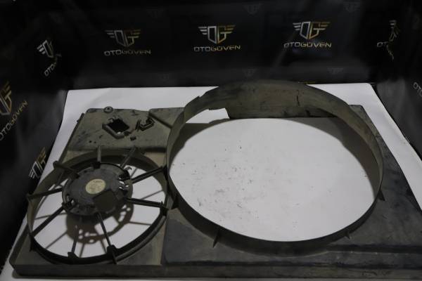 FORD CUSTOM 300 L 125 PS ÇIKMA PARÇA TRANSİT V155 RADYATÖR DAVLUMBAZI